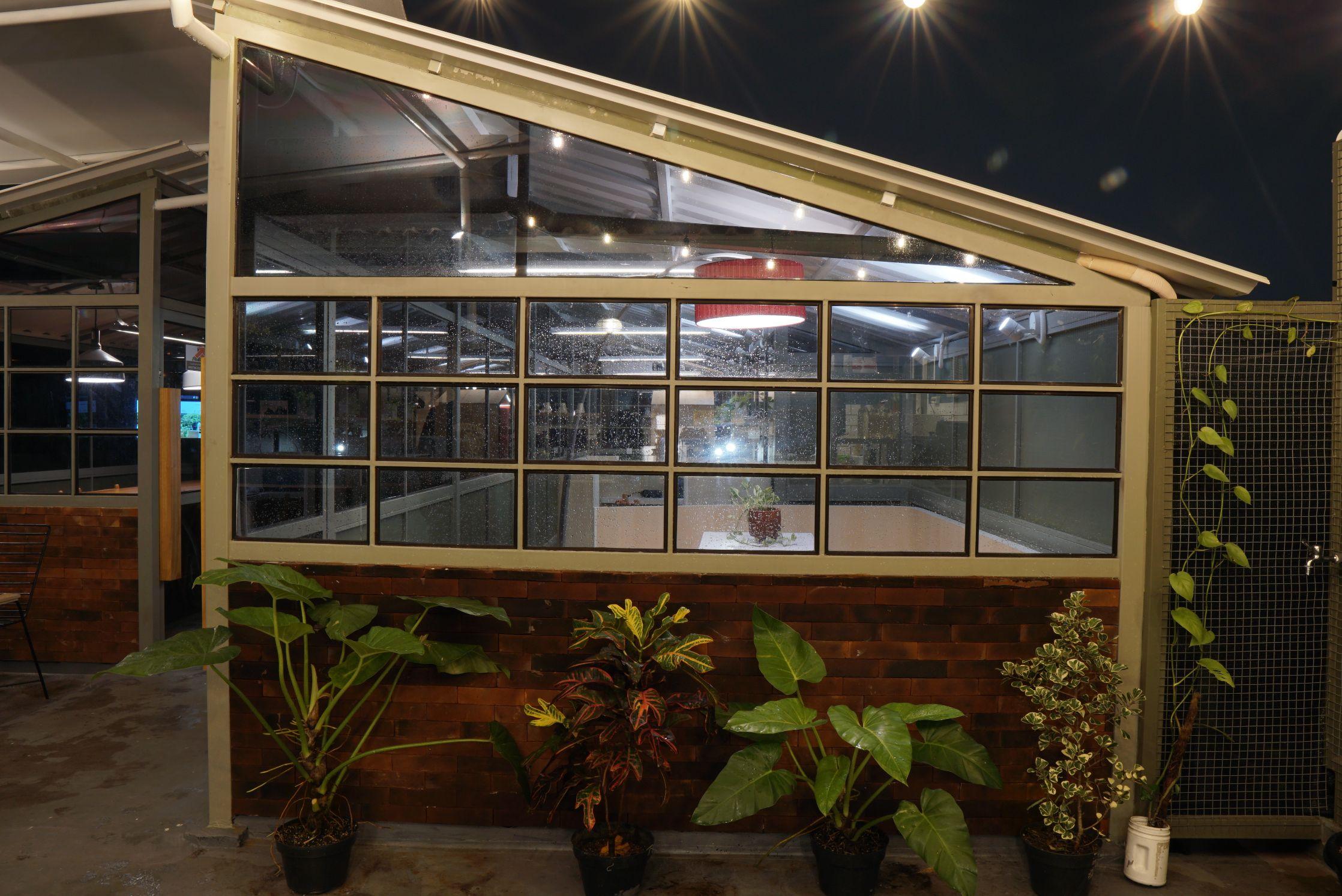 Tuju Abuserin Syariah Jakarta Exterior photo